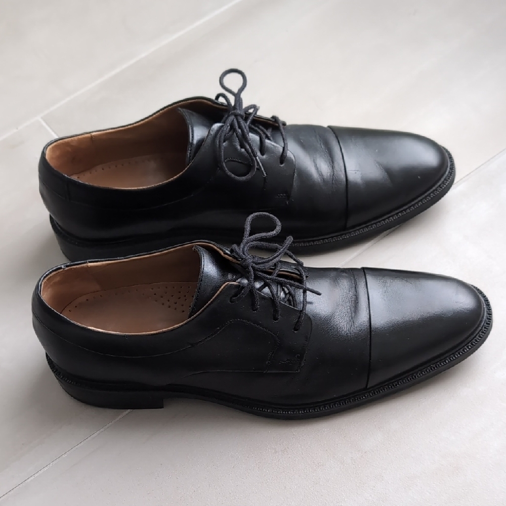 Cole Haan Black Leather Oxford Shoes